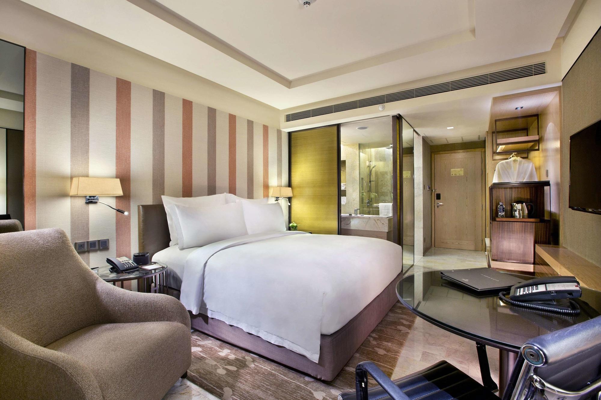 Doubletree By Hilton Sukhumvit Отель 5*