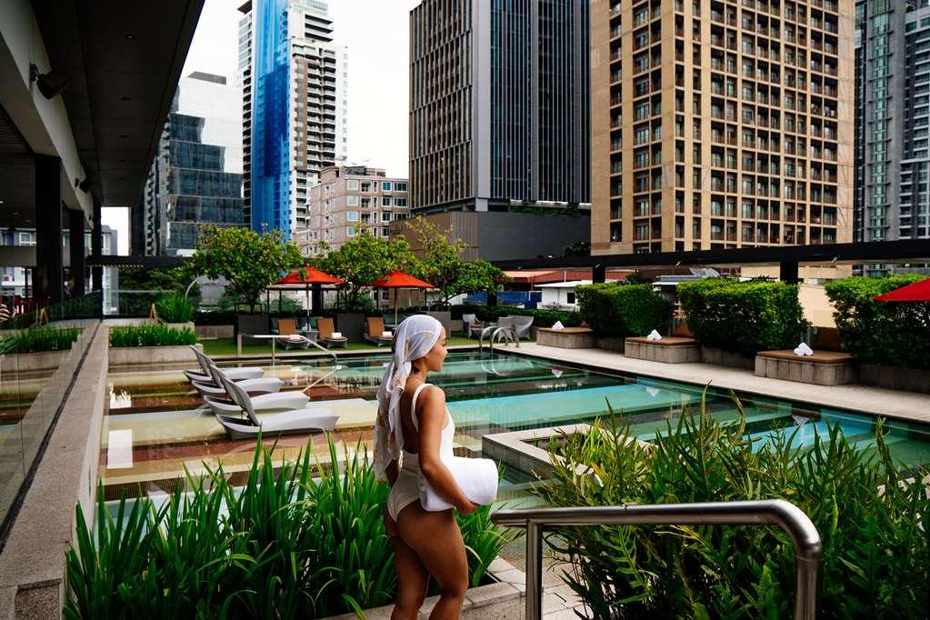 Отель Doubletree By Hilton Sukhumvit